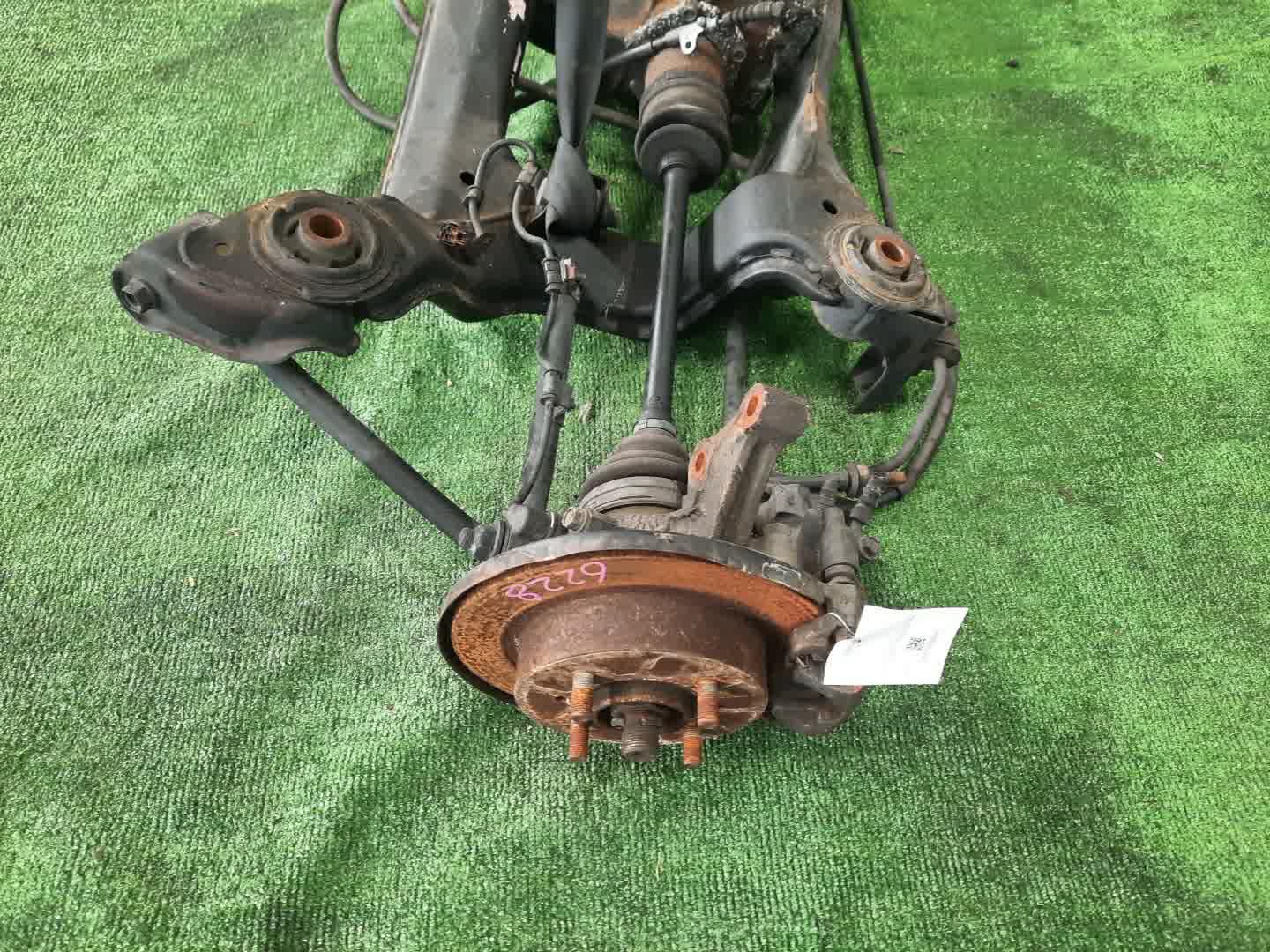 Балка задняя NISSAN RASHEEN RFNB14 GA15DE 6228 3 ракурс