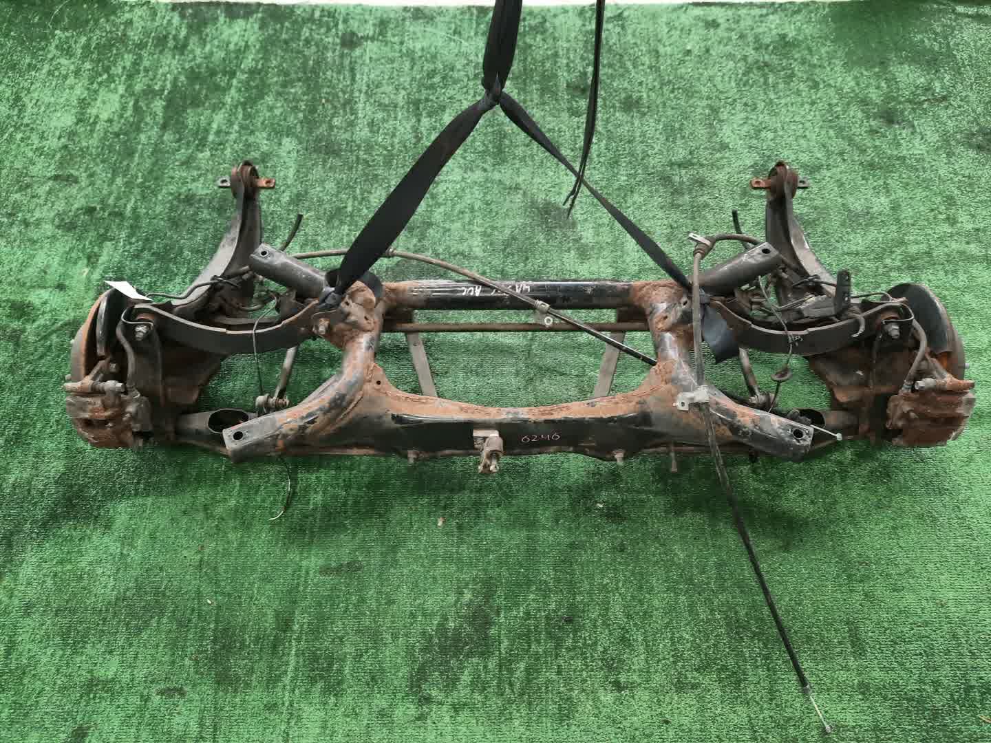 Балка задняя MITSUBISHI RVR GA3W 4B10 6246 4 ракурс
