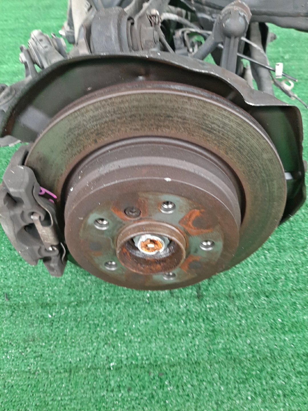 Балка задняя BMW X1 E84 N20B20A 6315 3 ракурс Балка задняя BMW X1 E84 N20B20A 6315 3 ракурс
