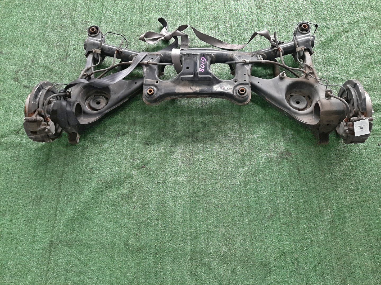 Балка задняя MITSUBISHI GRANDIS NA4W 4G69 6408 1 ракурс