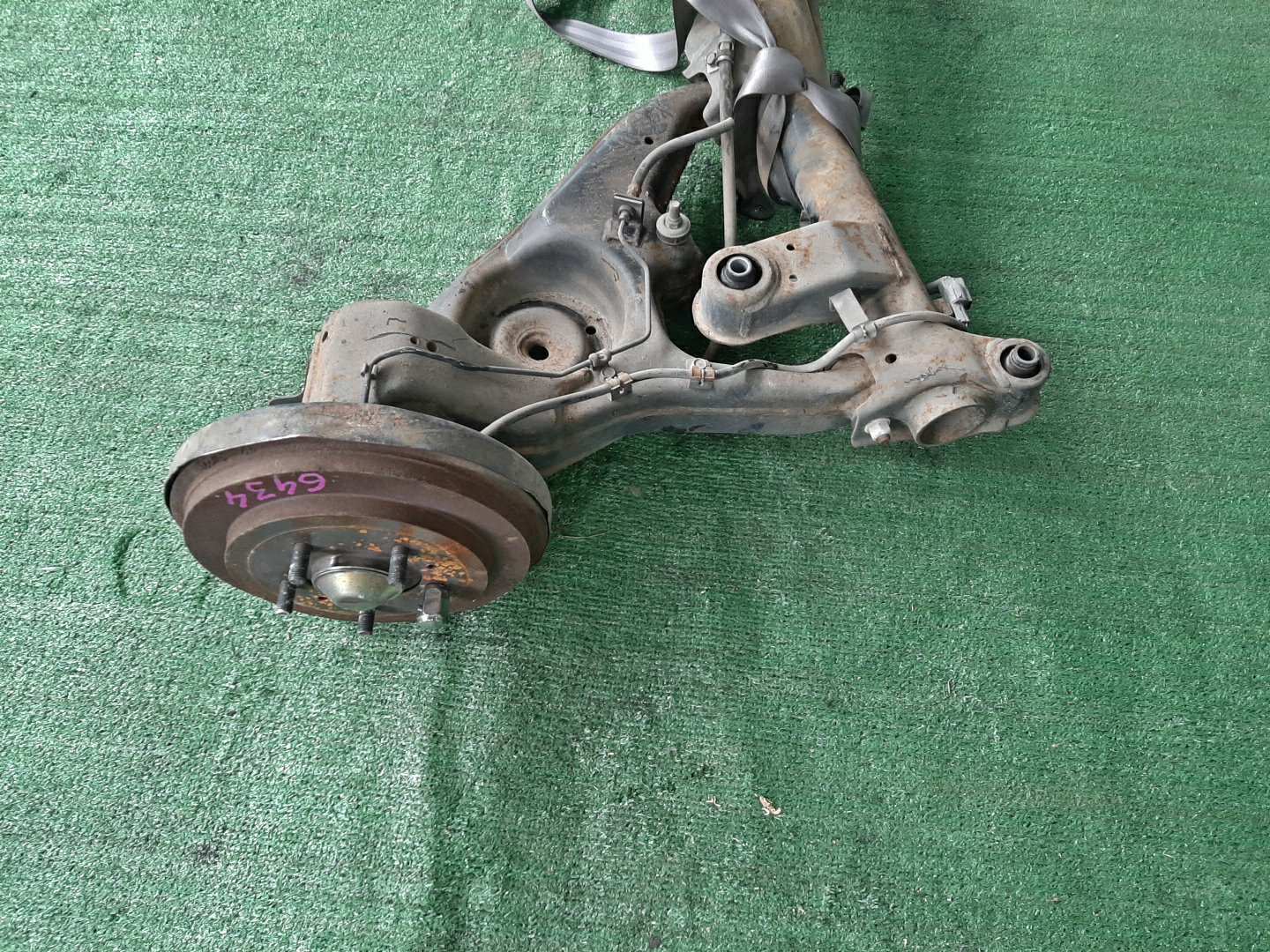 Балка задняя MITSUBISHI CHARIOT GRANDIS N84W 4G64 6434 3 ракурс
