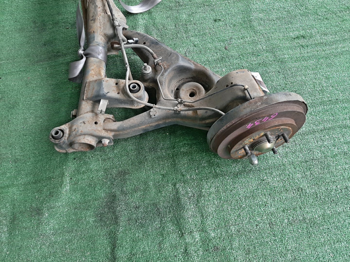 Балка задняя MITSUBISHI CHARIOT GRANDIS N84W 4G64 6434 4 ракурс