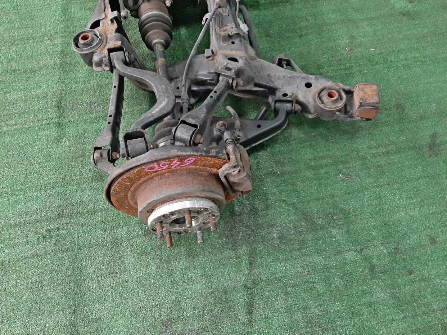 Балка задняя NISSAN CIMA FHY33 VQ30DET 6450 3 ракурс