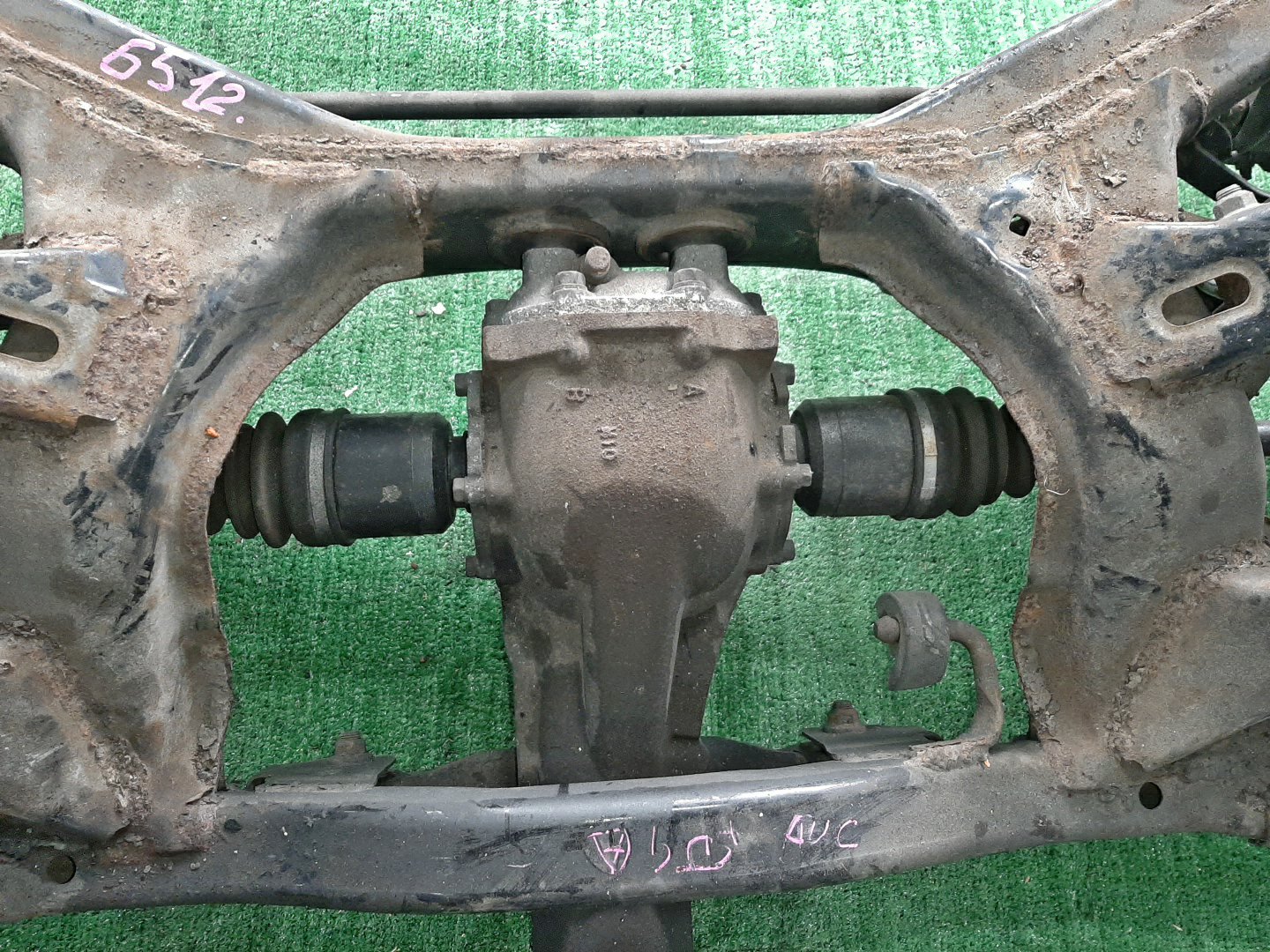 Балка задняя SUBARU FORESTER SJG FA20F 6512 5 ракурс