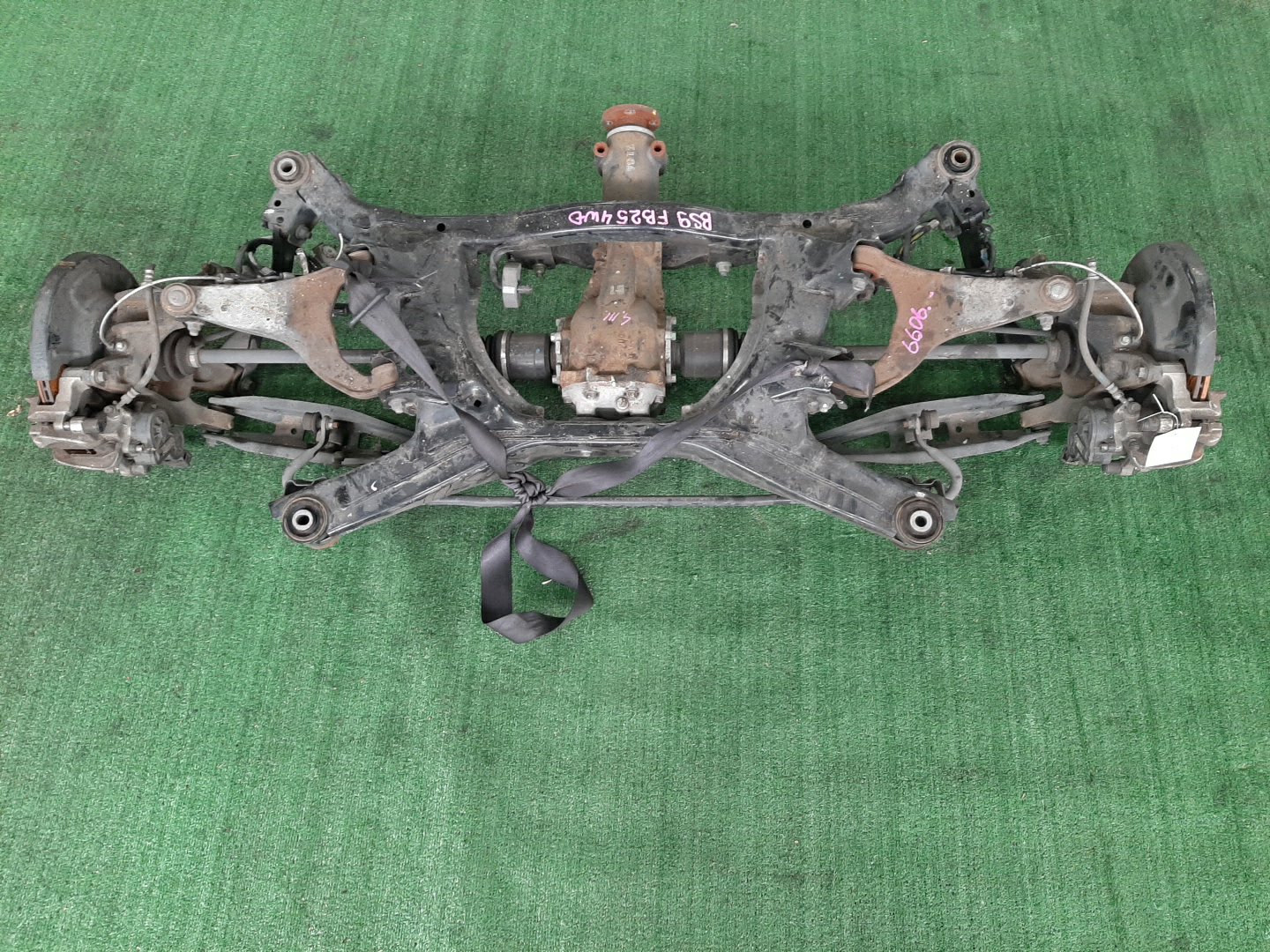 Балка задняя SUBARU OUTBACK BS9 FB25 6606 1 ракурс