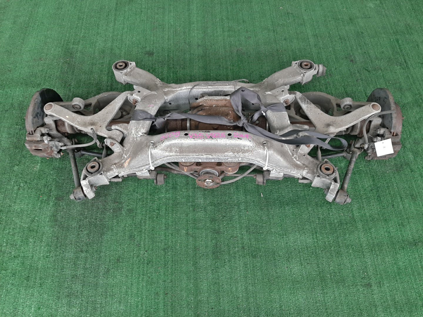 Балка задняя NISSAN SKYLINE V35 VQ25DD 6609 1 ракурс