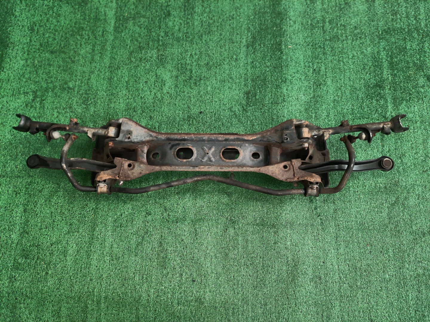 Балка задняя MITSUBISHI GALANT EA7A 4G94 6643 2 ракурс