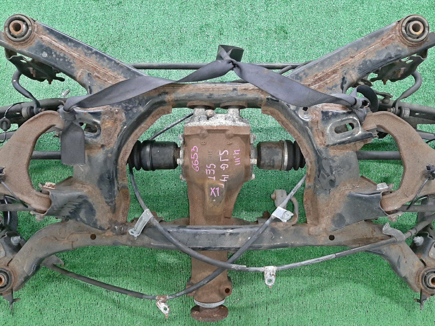 Балка задняя SUBARU FORESTER SJG FA20F 6653 5 ракурс