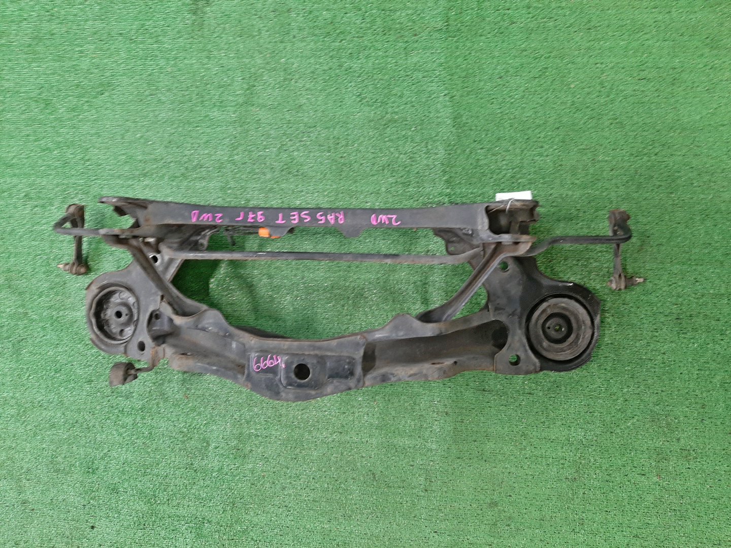 Балка задняя HONDA ODYSSEY RA5 J30A 6664 2 ракурс
