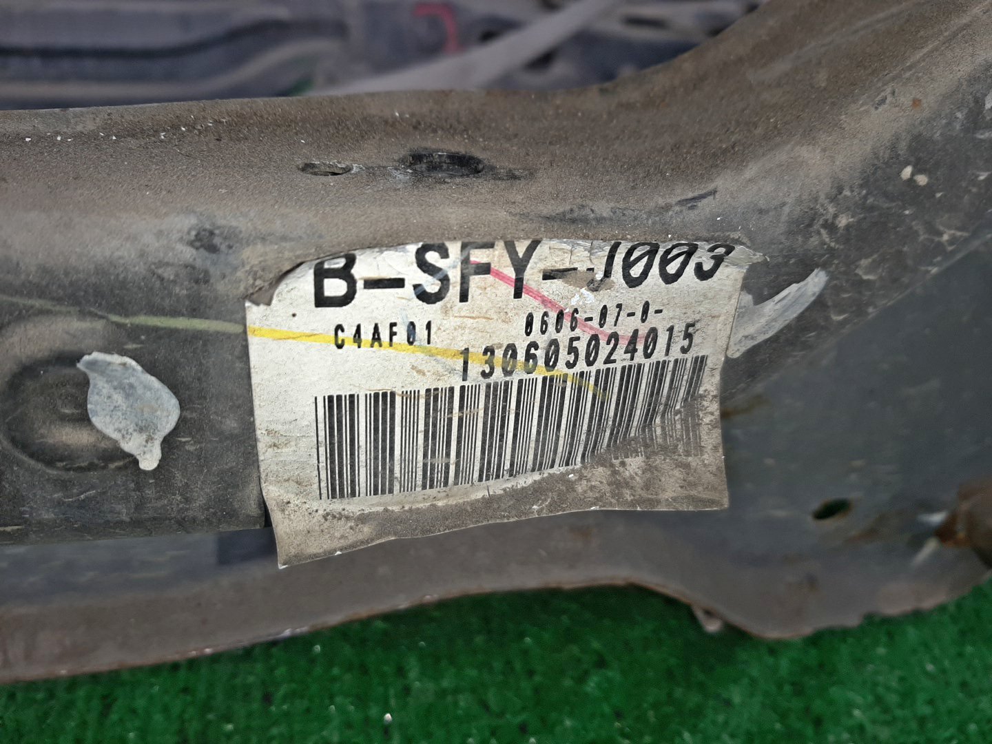 Балка задняя HONDA INSPIRE UC1 J30A 6681 5 ракурс
