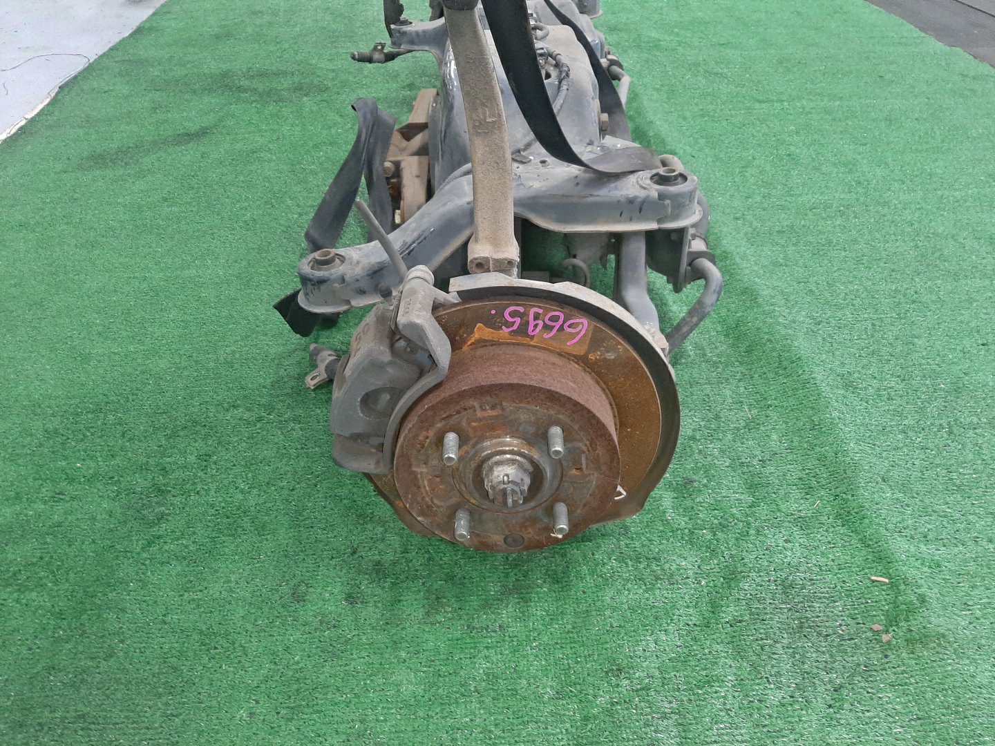 Балка задняя MITSUBISHI LEGNUM EC1W 4G93 6695 4 ракурс