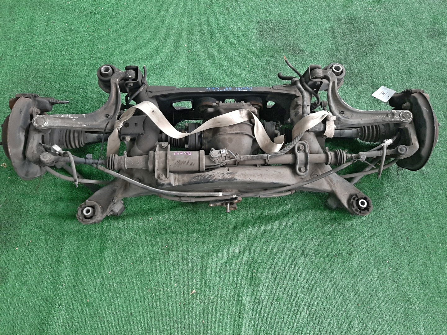 Балка задняя TOYOTA CROWN MAJESTA UZS171 1UZ-FE 6728 2 ракурс