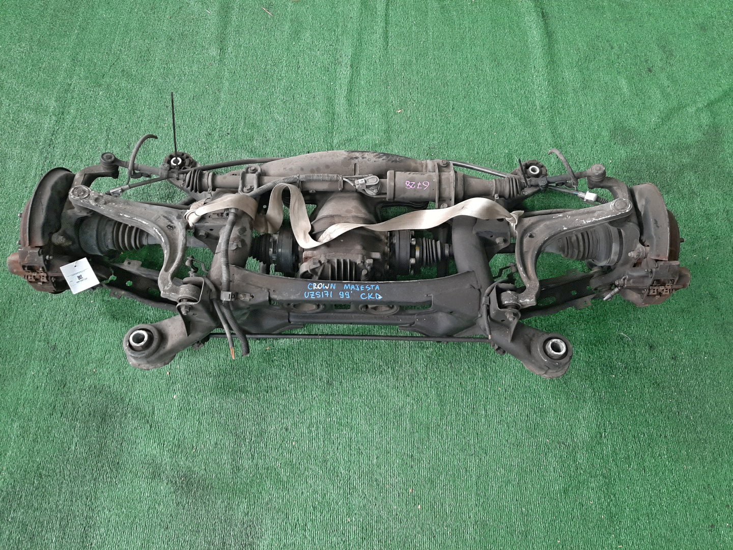 Балка задняя TOYOTA CROWN MAJESTA UZS171 1UZ-FE 6728 4 ракурс