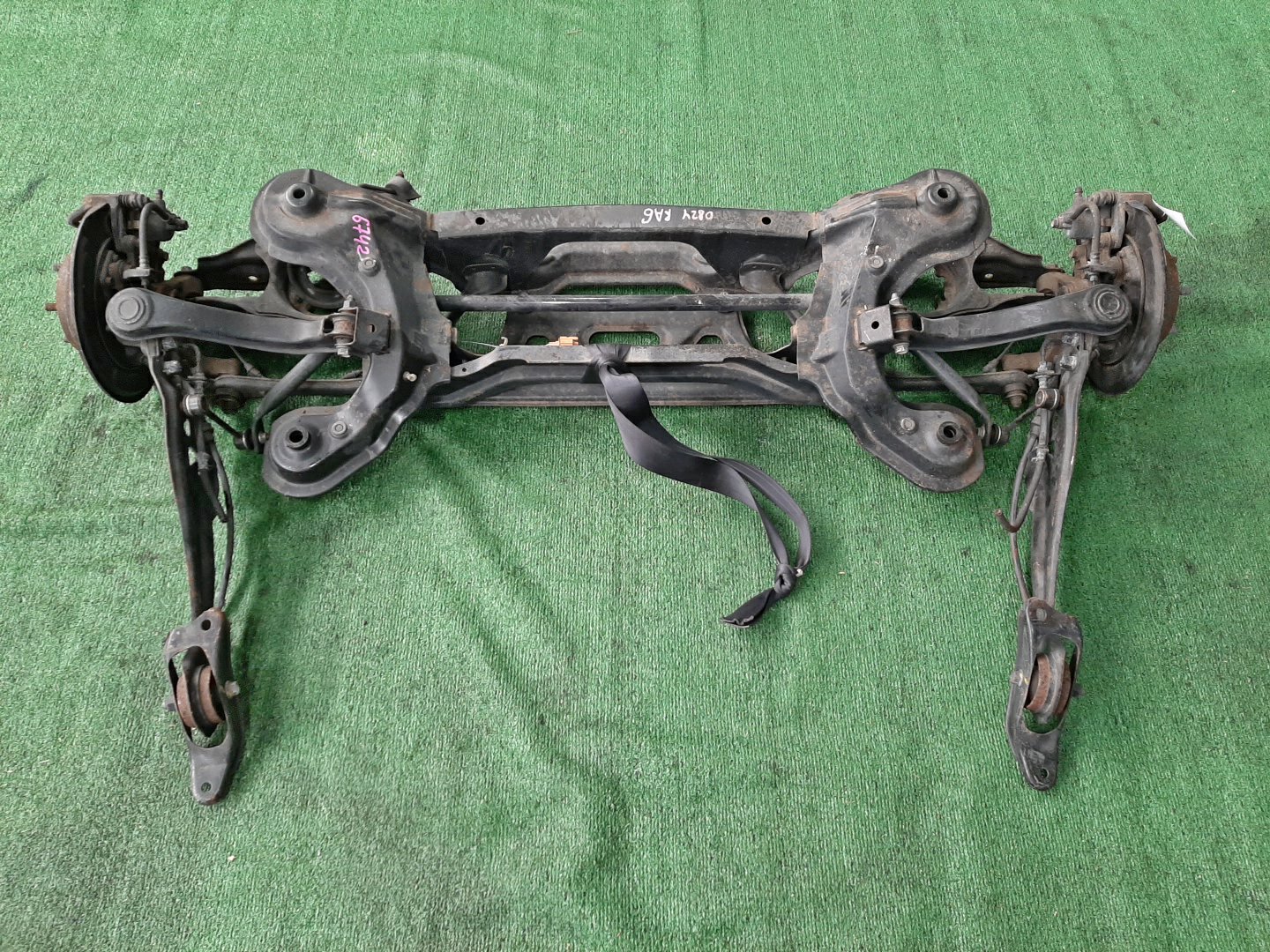 Балка задняя HONDA ODYSSEY RA6 F23A 6742 2 ракурс Балка задняя HONDA ODYSSEY RA6 F23A 6742 2 ракурс