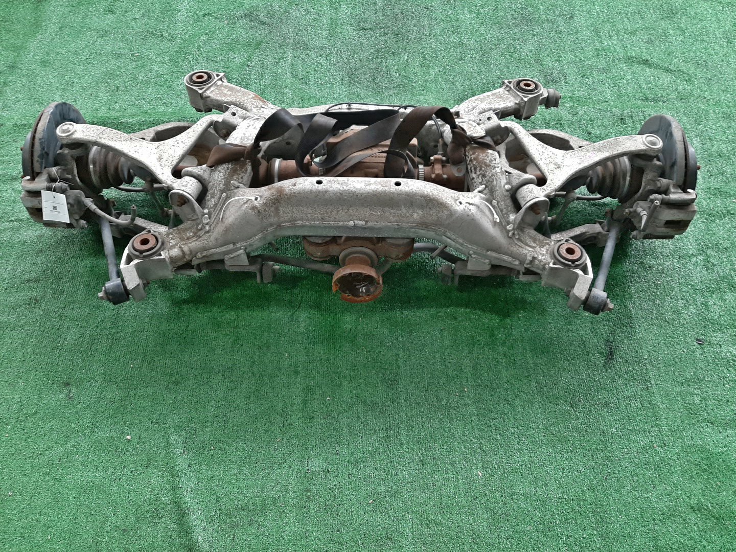 Балка задняя NISSAN STAGEA M35 VQ25DD 6748 2 ракурс