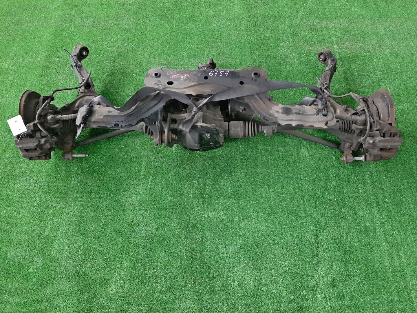 Балка задняя FORD ESCAPE LFAL3F L3-VE 6757 1 ракурс