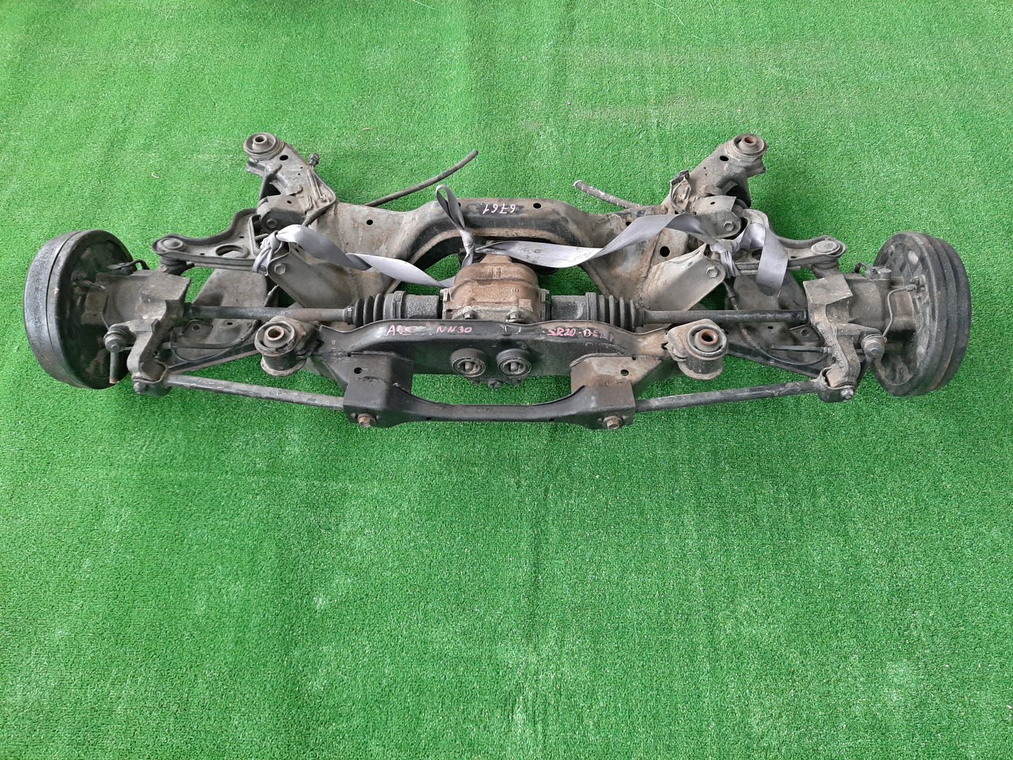 Балка задняя NISSAN RNESSA NN30 SR20DET 6761 2 ракурс