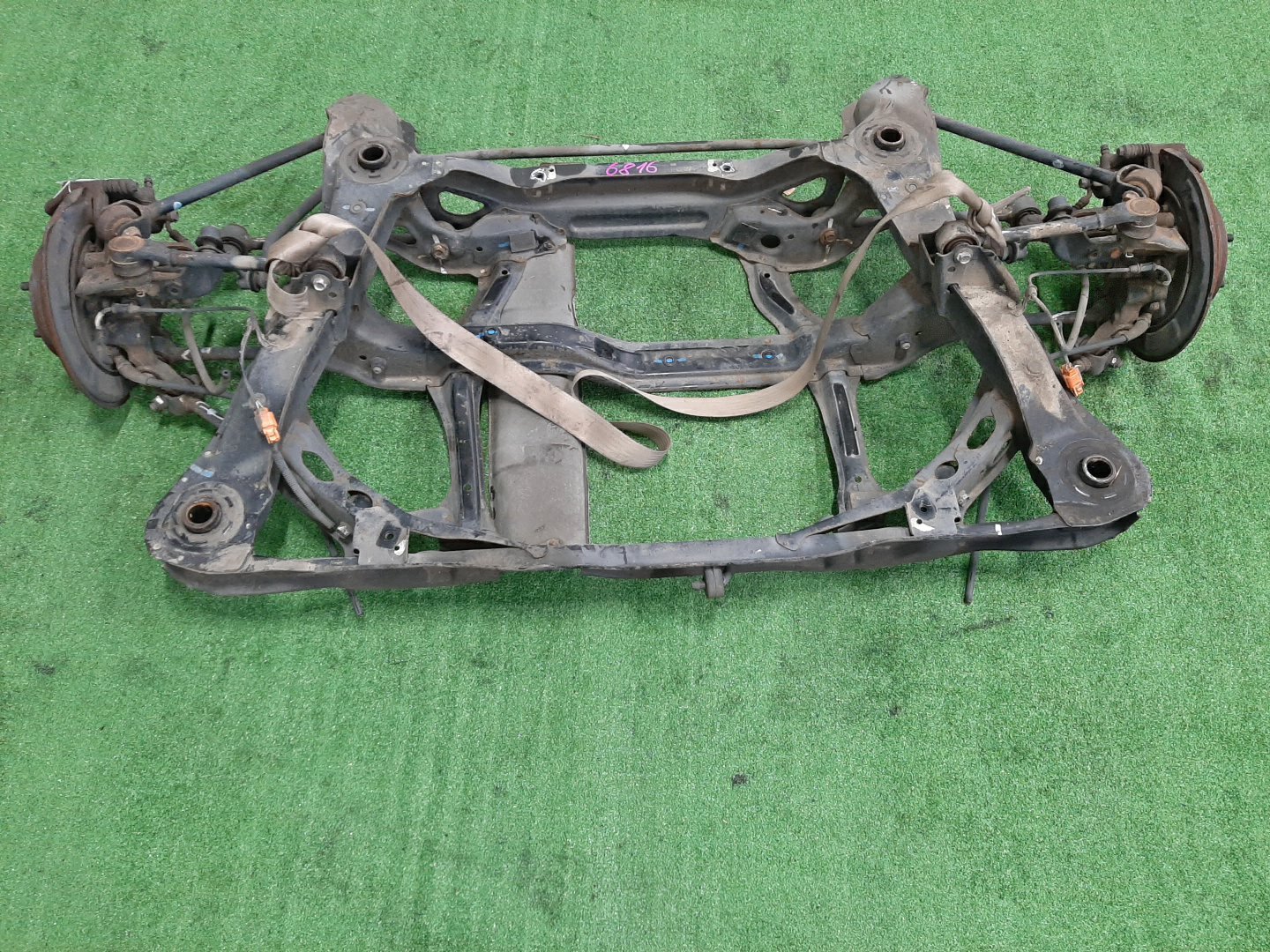 Балка задняя HONDA AVANCIER TA3 J30A 6816 1 ракурс