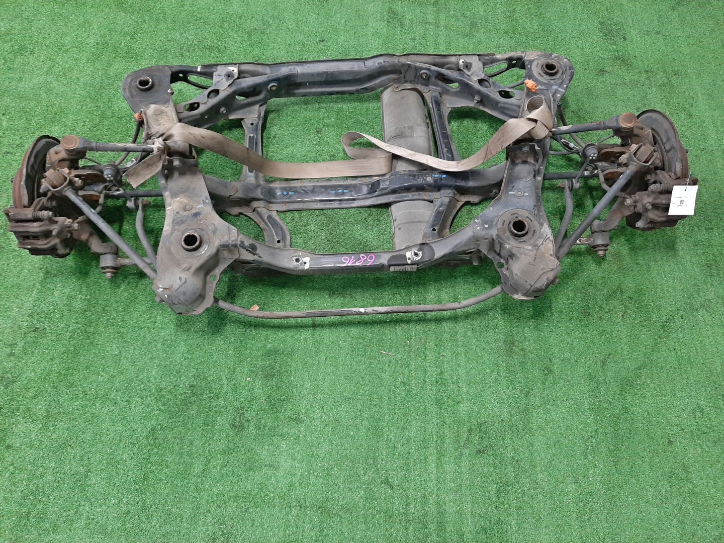 Балка задняя HONDA AVANCIER TA3 J30A 6816 2 ракурс