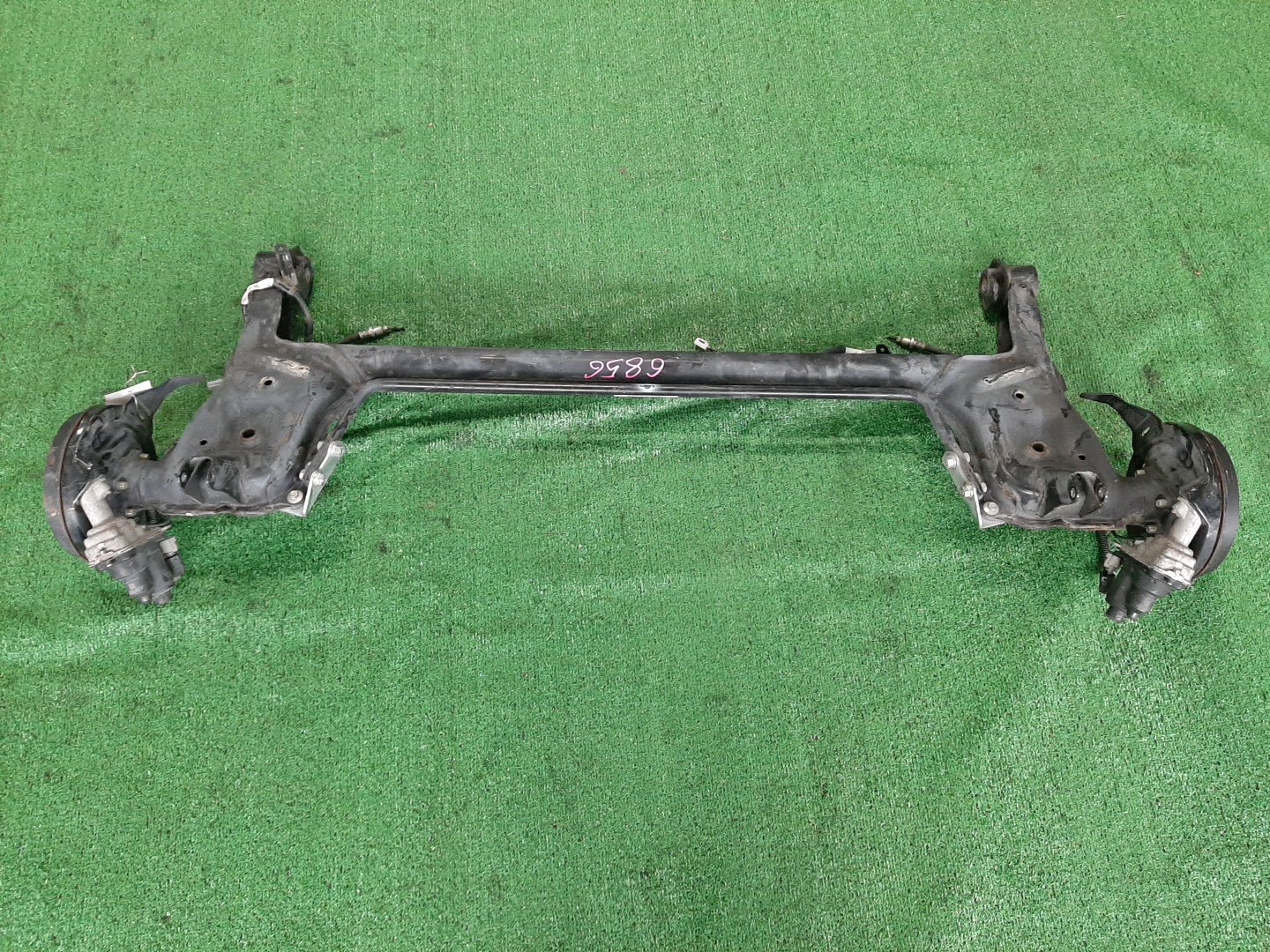 Балка задняя TOYOTA TANK M900A 1KR-VET 6856 4 ракурс