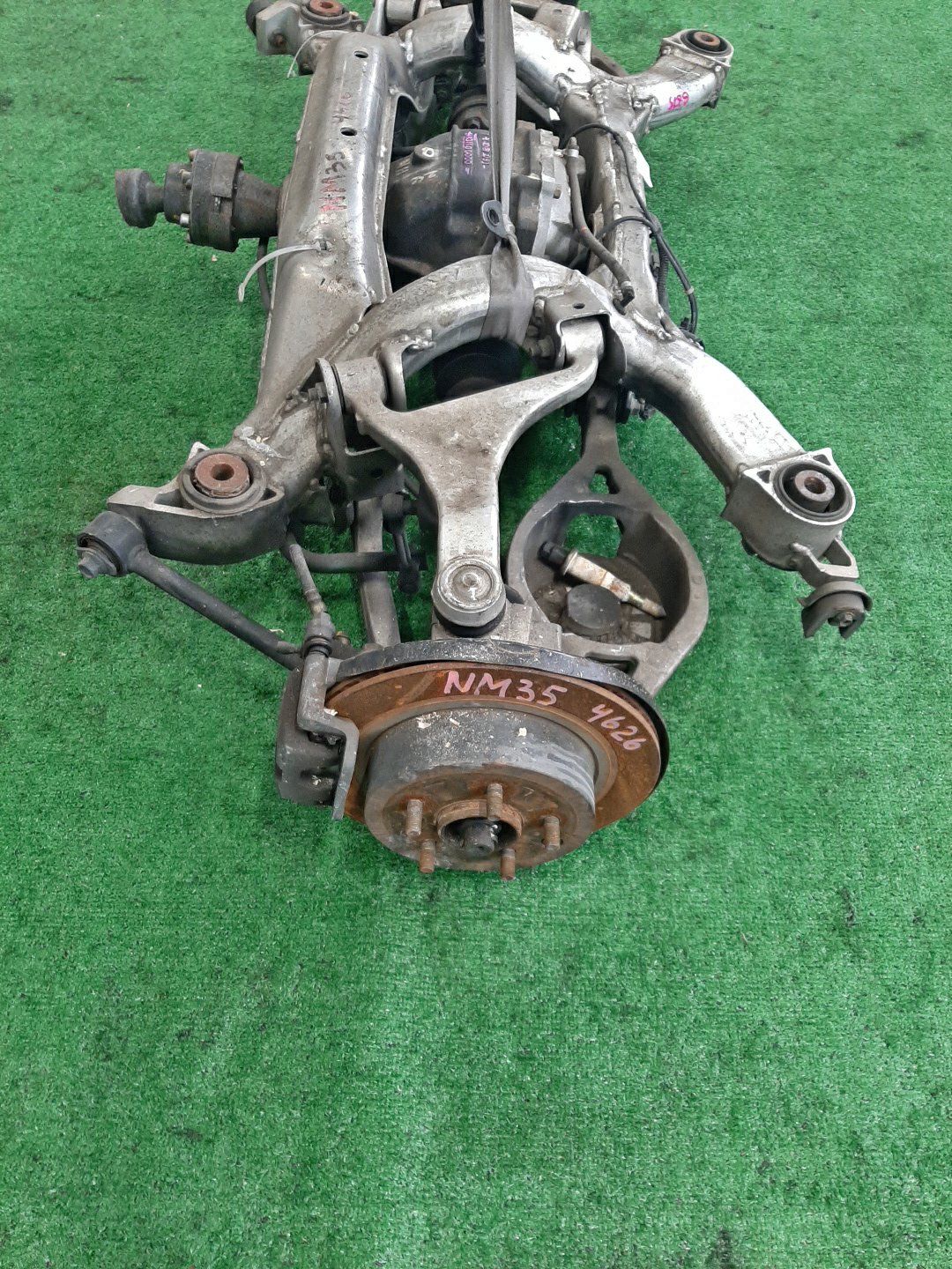 Балка задняя NISSAN STAGEA NM35 VQ25DD 6875 5 ракурс