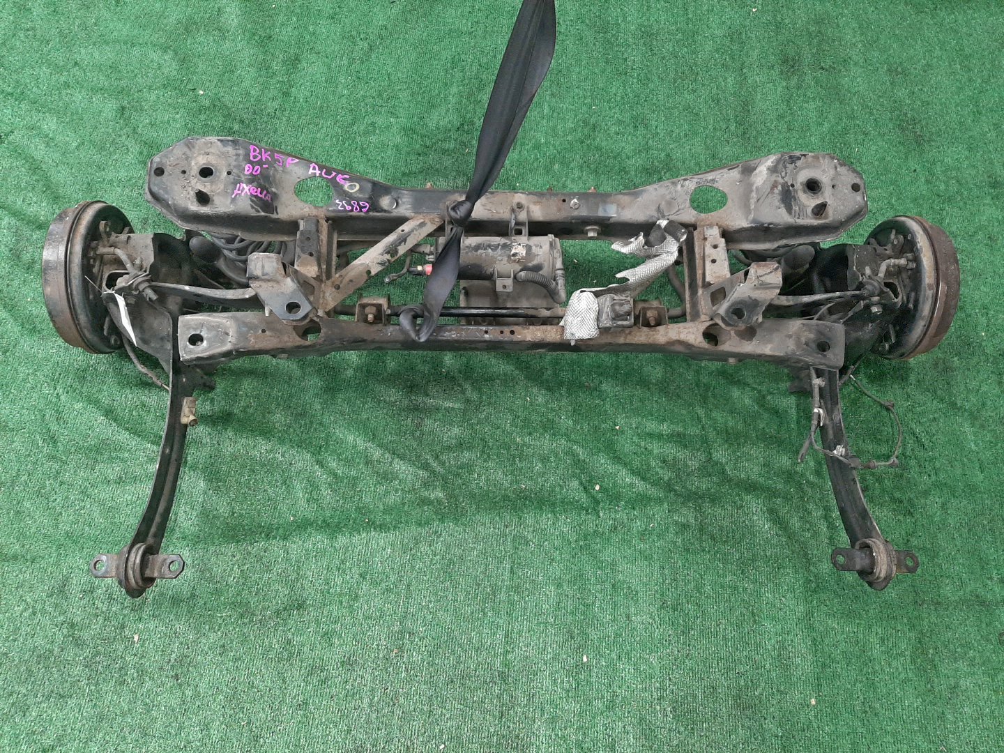 Балка задняя MAZDA AXELA BK5P ZY-VE 6893 1 ракурс
