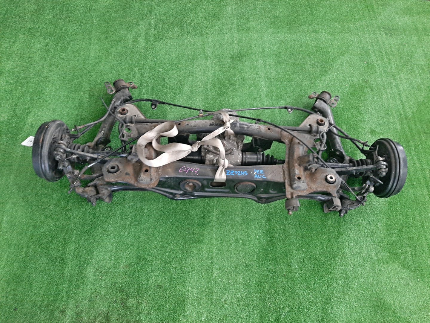 Балка задняя TOYOTA ALLION ZZT245 1ZZ-FE 6947 1 ракурс