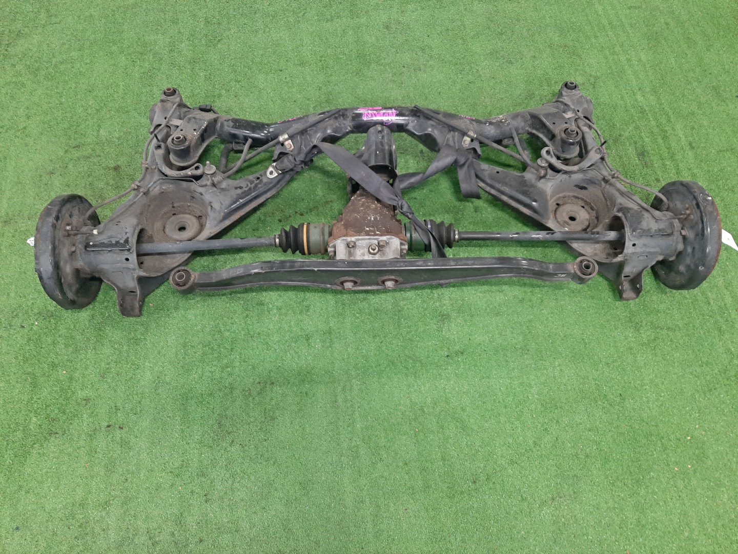 Балка задняя MITSUBISHI CHARIOT GRANDIS N94W 4G64 6965 5 ракурс