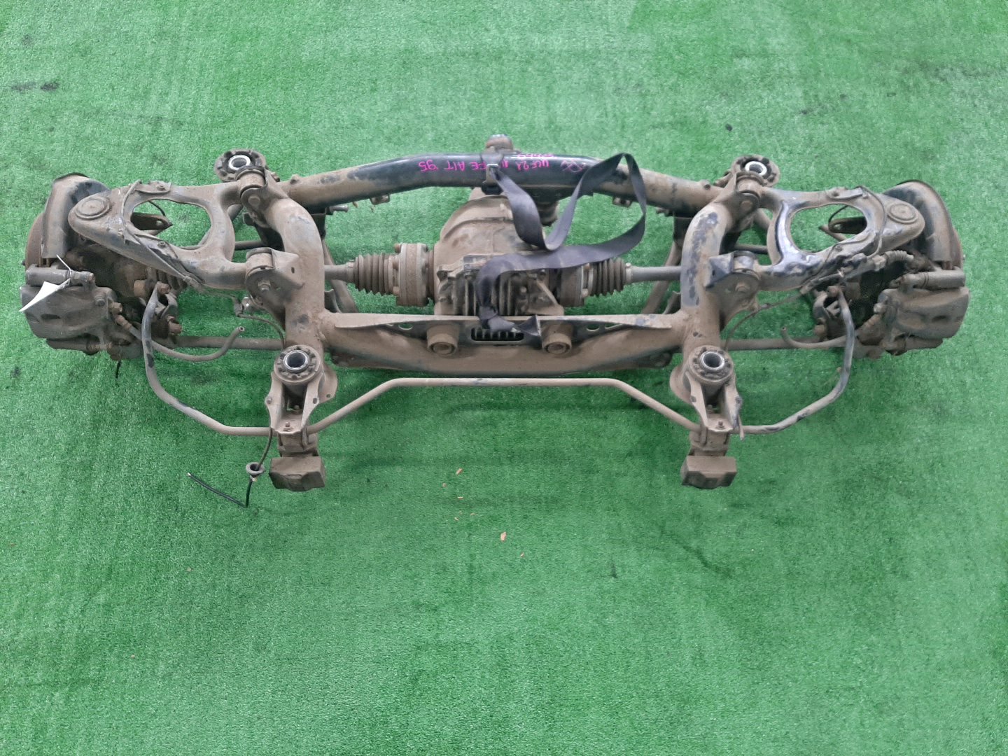 Балка задняя TOYOTA CELSIOR UCF21 1UZ-FE 6998 2 ракурс