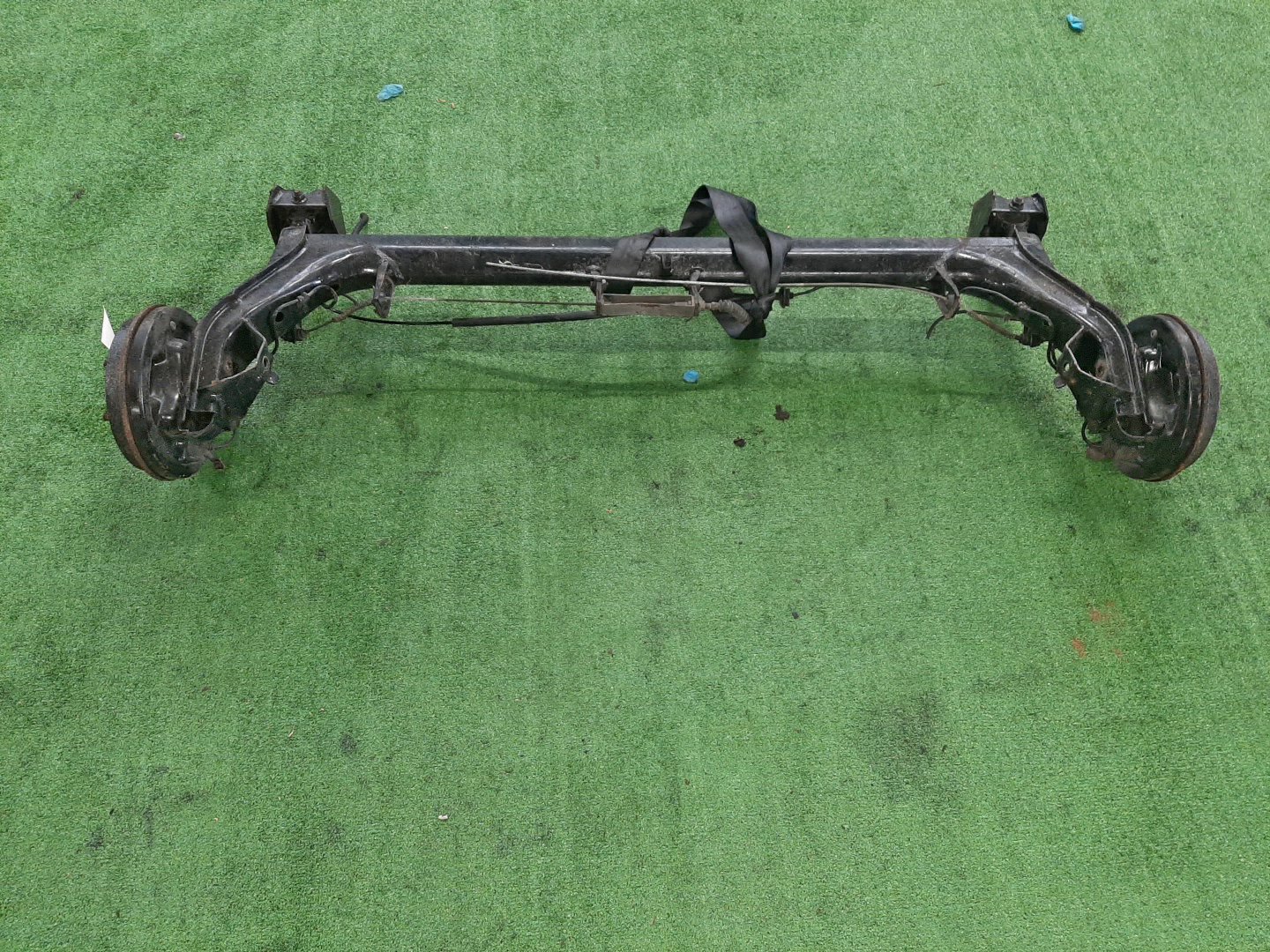 Балка задняя MAZDA DEMIO DW5W B5E 7008 2 ракурс