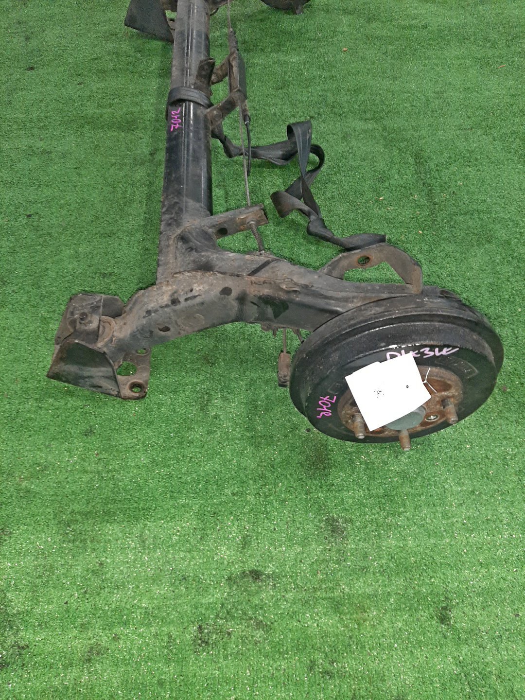 Балка задняя MAZDA DEMIO DW3W B3E 7012 3 ракурс