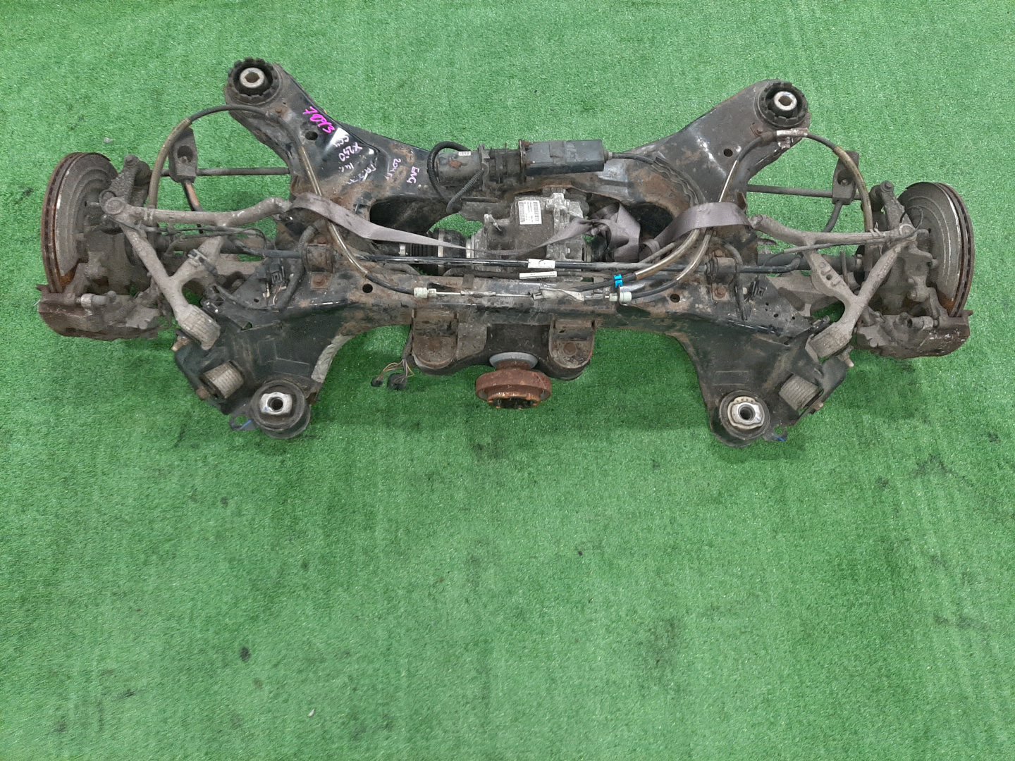 Балка задняя JAGUAR XF CC9 204PT 7013 2 ракурс