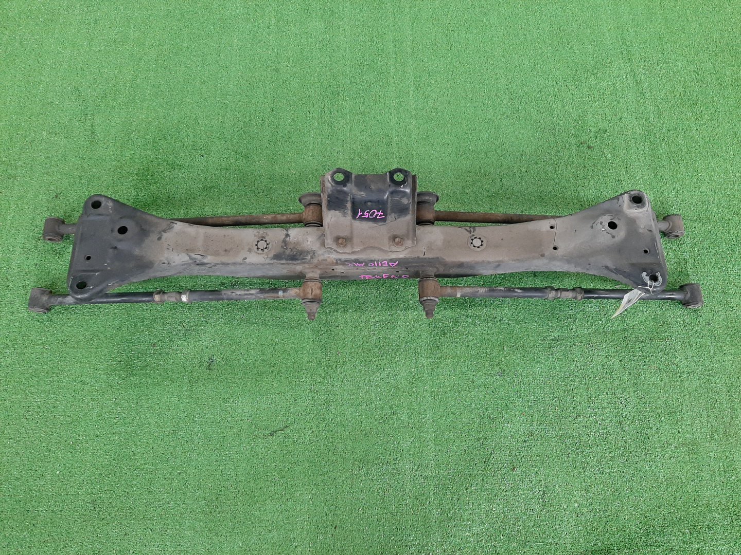 Балка задняя TOYOTA COROLLA AE110 5A-FE 7051 1 ракурс