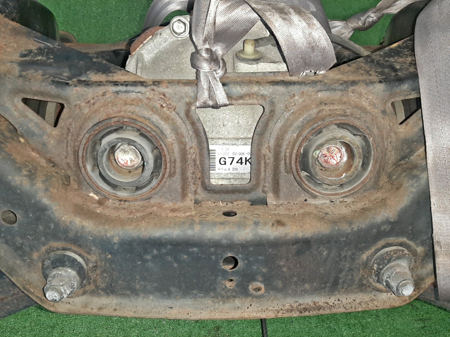 Балка задняя MITSUBISHI PAJERO V87W 6G75 7059 3 ракурс