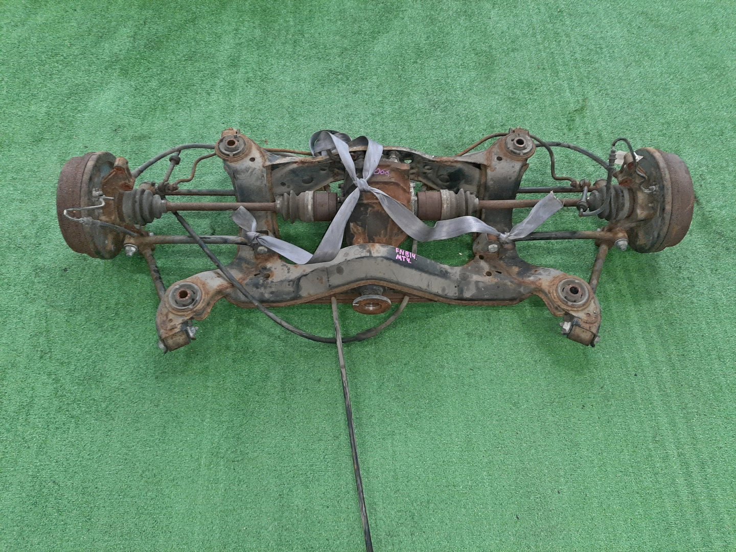 Балка задняя NISSAN SUNNY FNB14 GA15DE 7066 1 ракурс