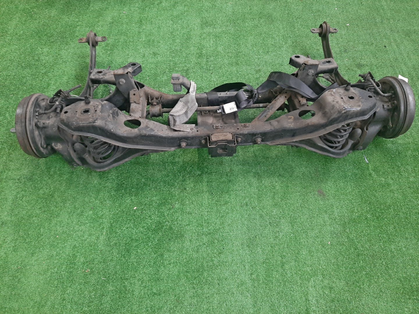 Балка задняя MAZDA AXELA BK5P ZY-VE 7102 2 ракурс