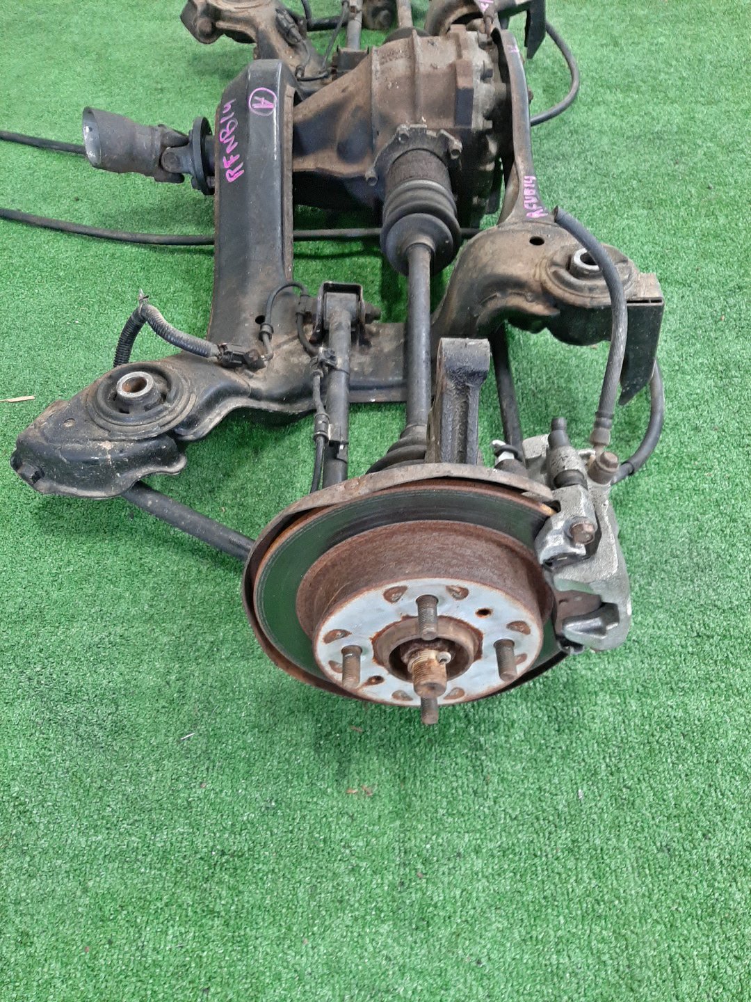 Балка задняя NISSAN RASHEEN RFNB14 GA15DE 7130 4 ракурс