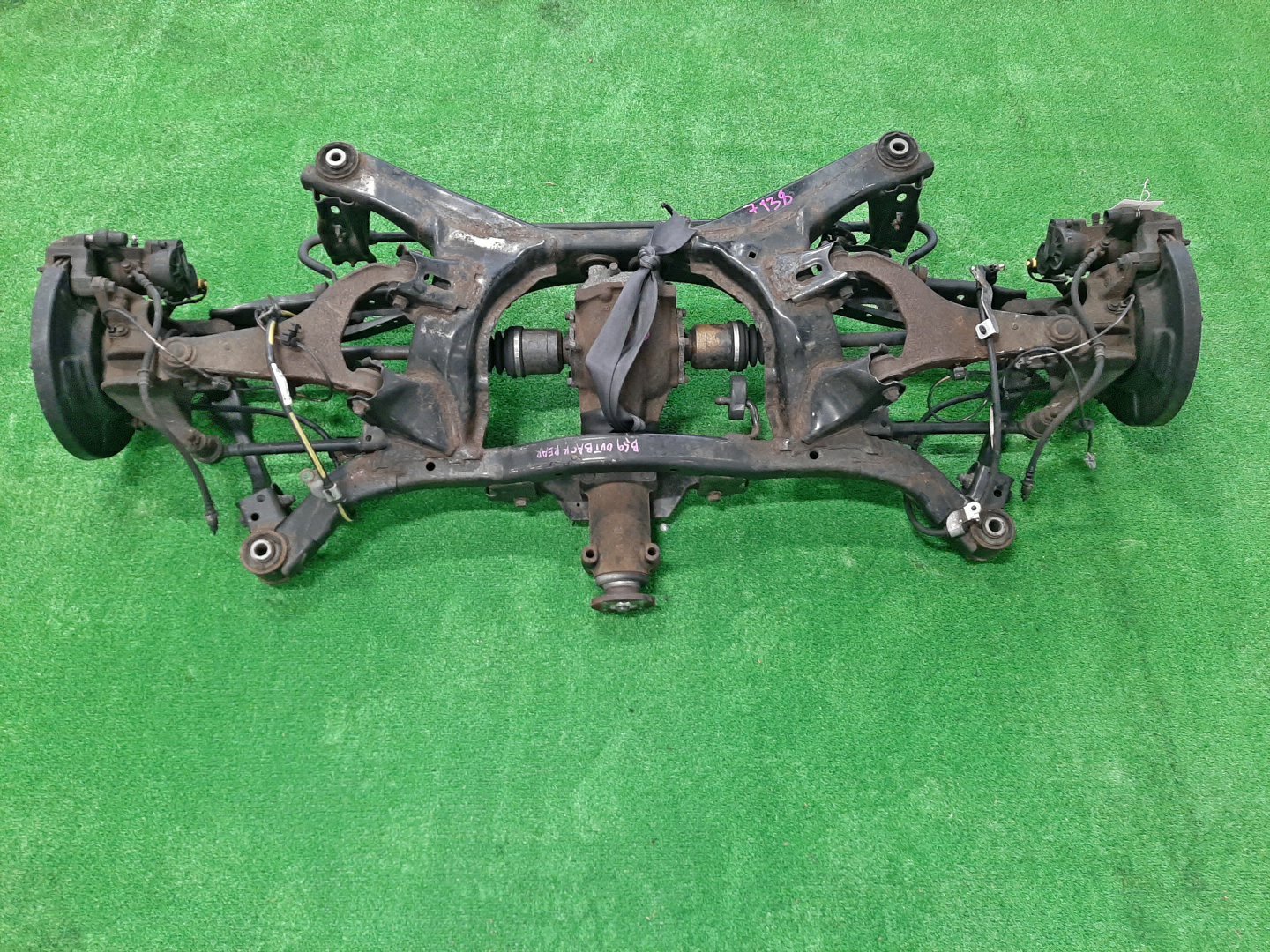 Балка задняя SUBARU OUTBACK BS9 FB25 7138 1 ракурс