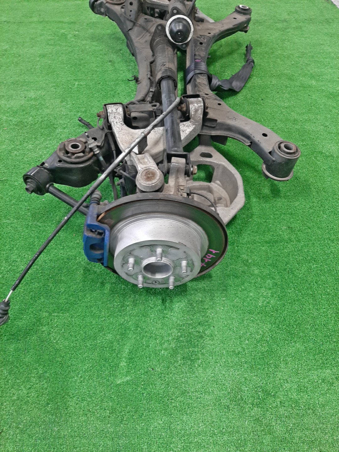 Балка задняя NISSAN TEANA J32 VQ25DE 7141 3 ракурс