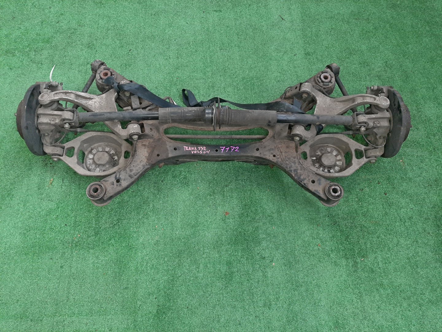Балка задняя NISSAN TEANA J32 VQ25DE 7172 2 ракурс