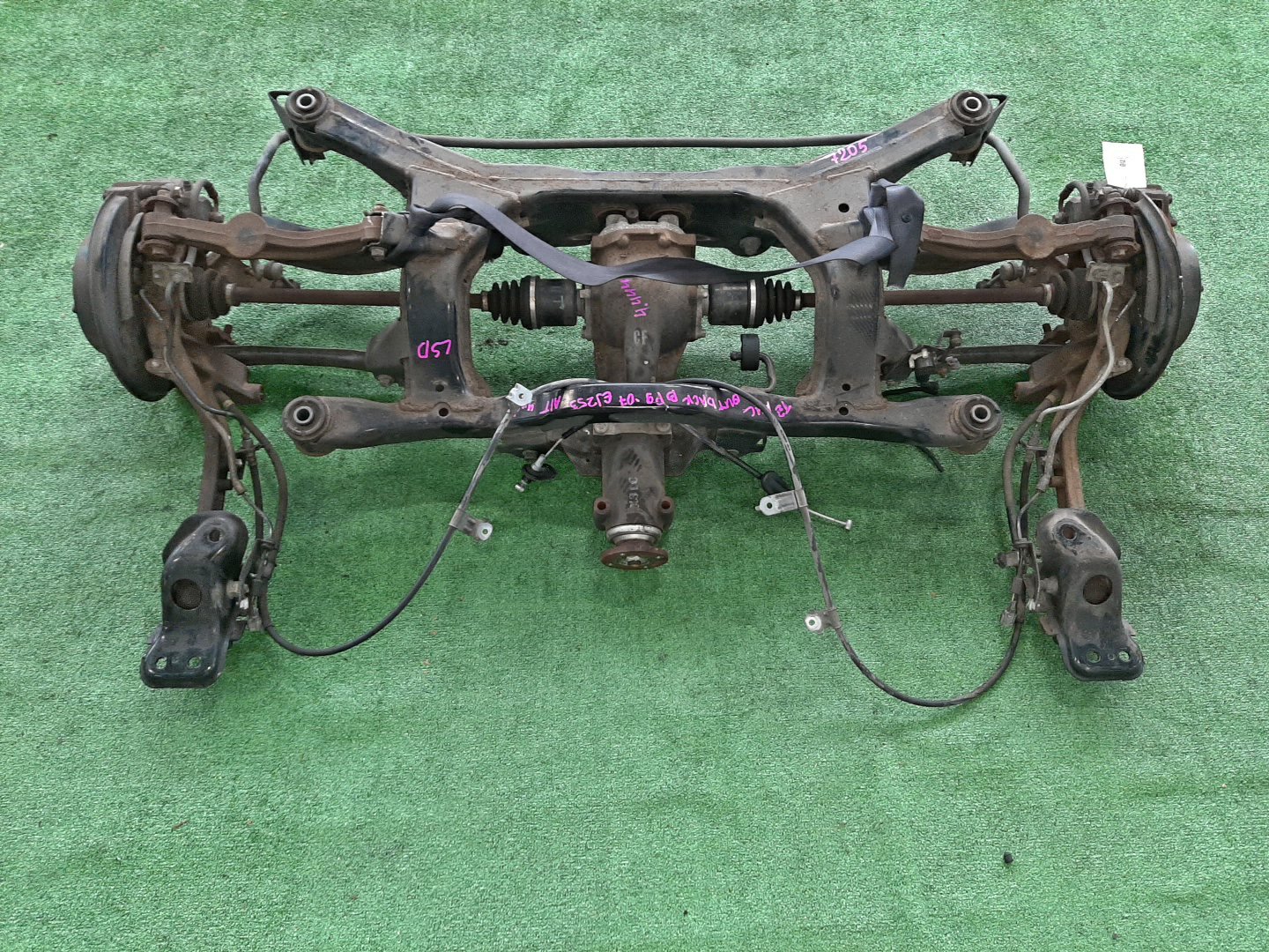 Балка задняя SUBARU OUTBACK BP9 EJ25E 7205 1 ракурс