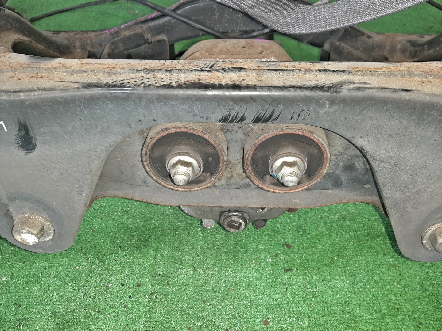 Балка задняя SUBARU OUTBACK BP9 EJ25E 7205 3 ракурс