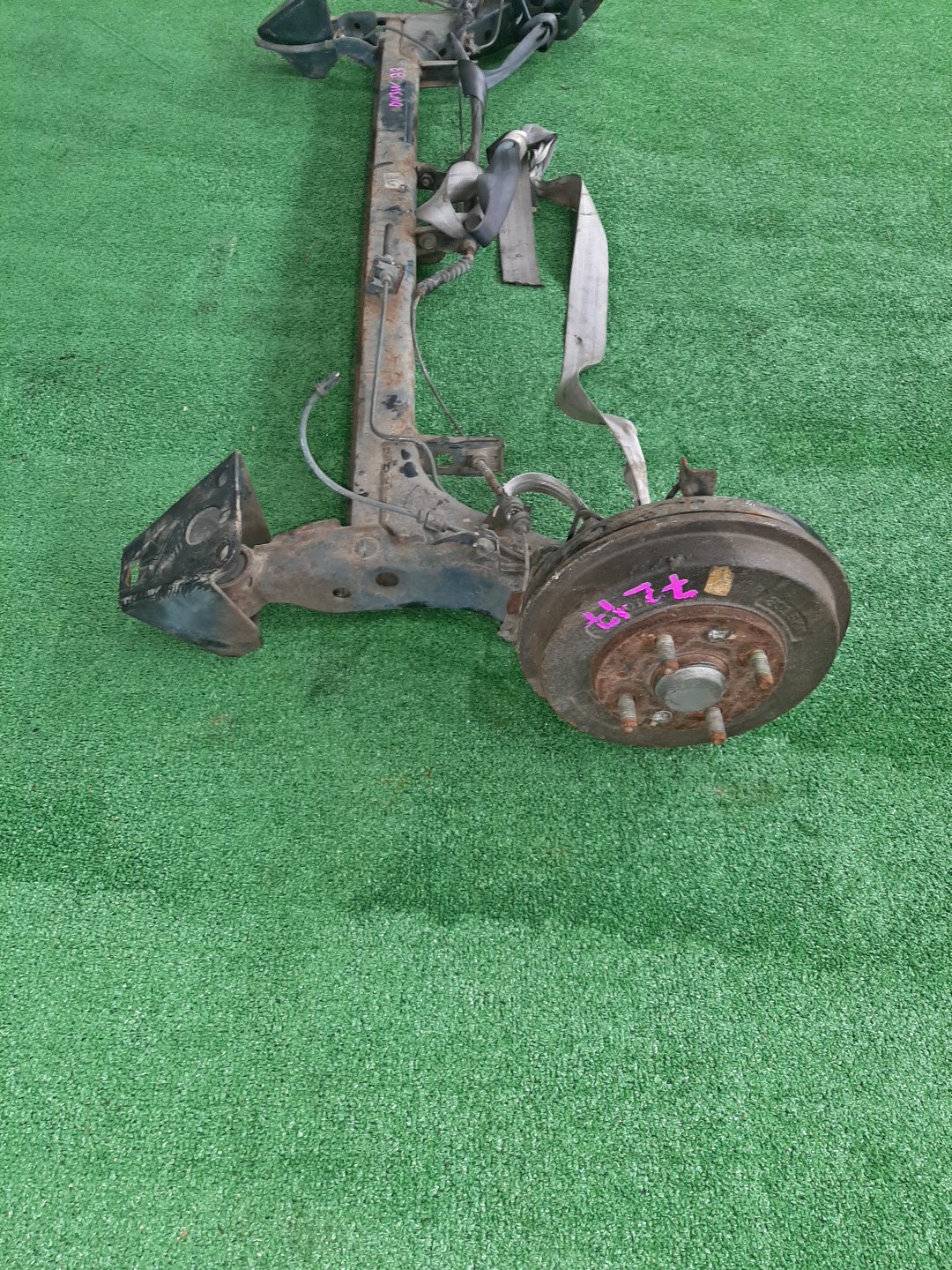 Балка задняя MAZDA DEMIO DW3W B3E 7217 4 ракурс