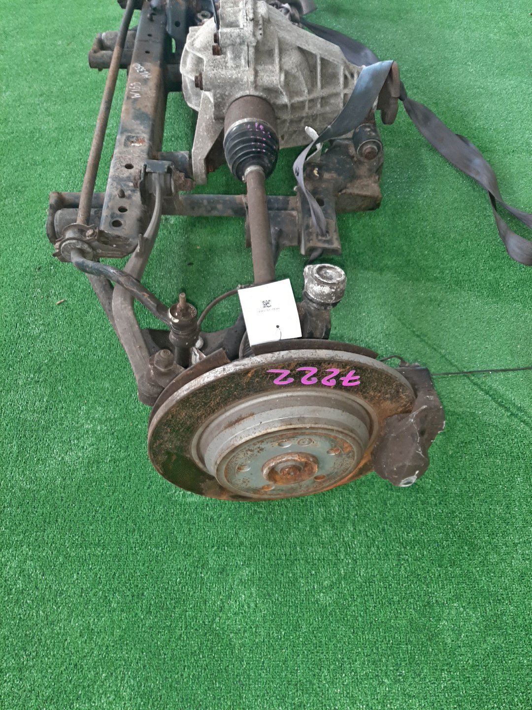 Балка задняя MERCEDES-BENZ M-Class W163 7222 3 ракурс Балка задняя MERCEDES-BENZ M-Class W163 7222 3 ракурс