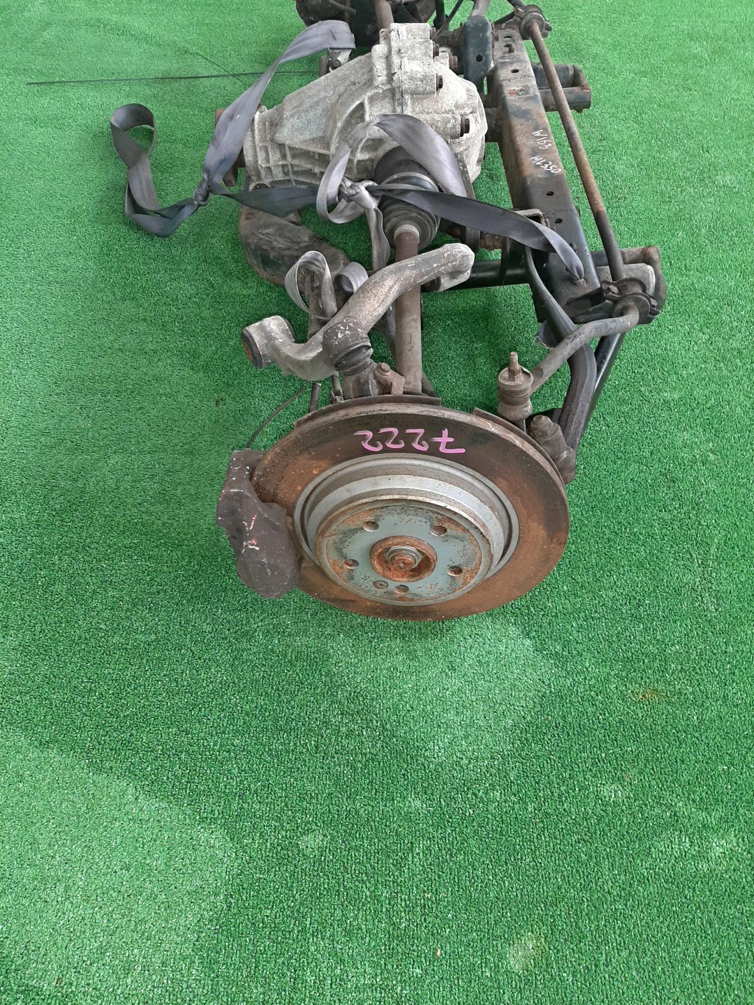 Балка задняя MERCEDES-BENZ M-Class W163 7222 4 ракурс Балка задняя MERCEDES-BENZ M-Class W163 7222 4 ракурс