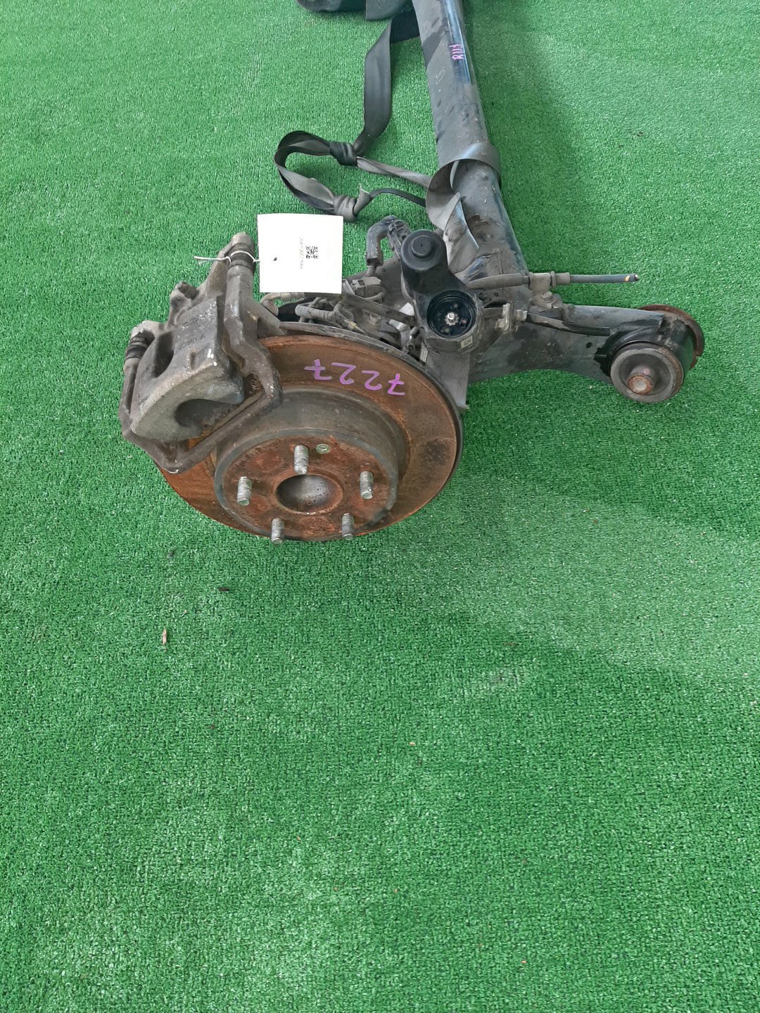 Балка задняя HONDA VEZEL RU1 L15B 7227 3 ракурс