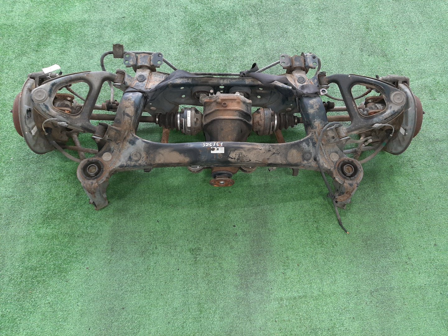 Балка задняя TOYOTA CHASER, CRESTA, CROWN, MARK II JZX100, JZX101, JZX105, JZS151, JZS155, JZS153 1JZ-GE, 2JZ-GE 7257 1 ракурс