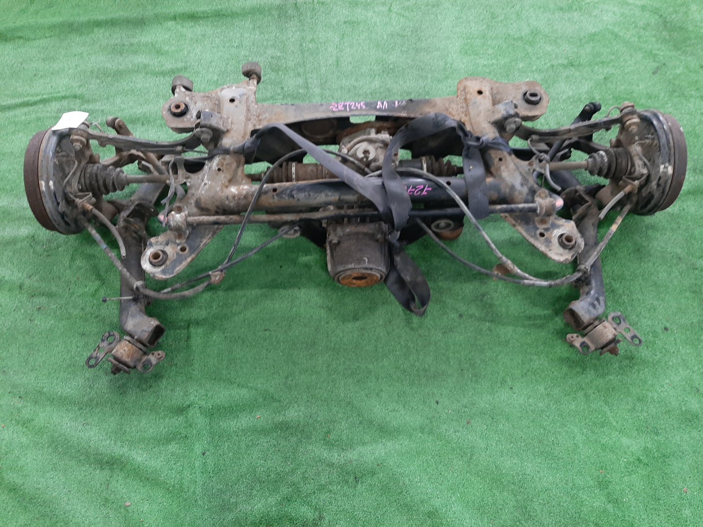 Балка задняя TOYOTA PREMIO ZZT245 1ZZ-FE 7276 2 ракурс
