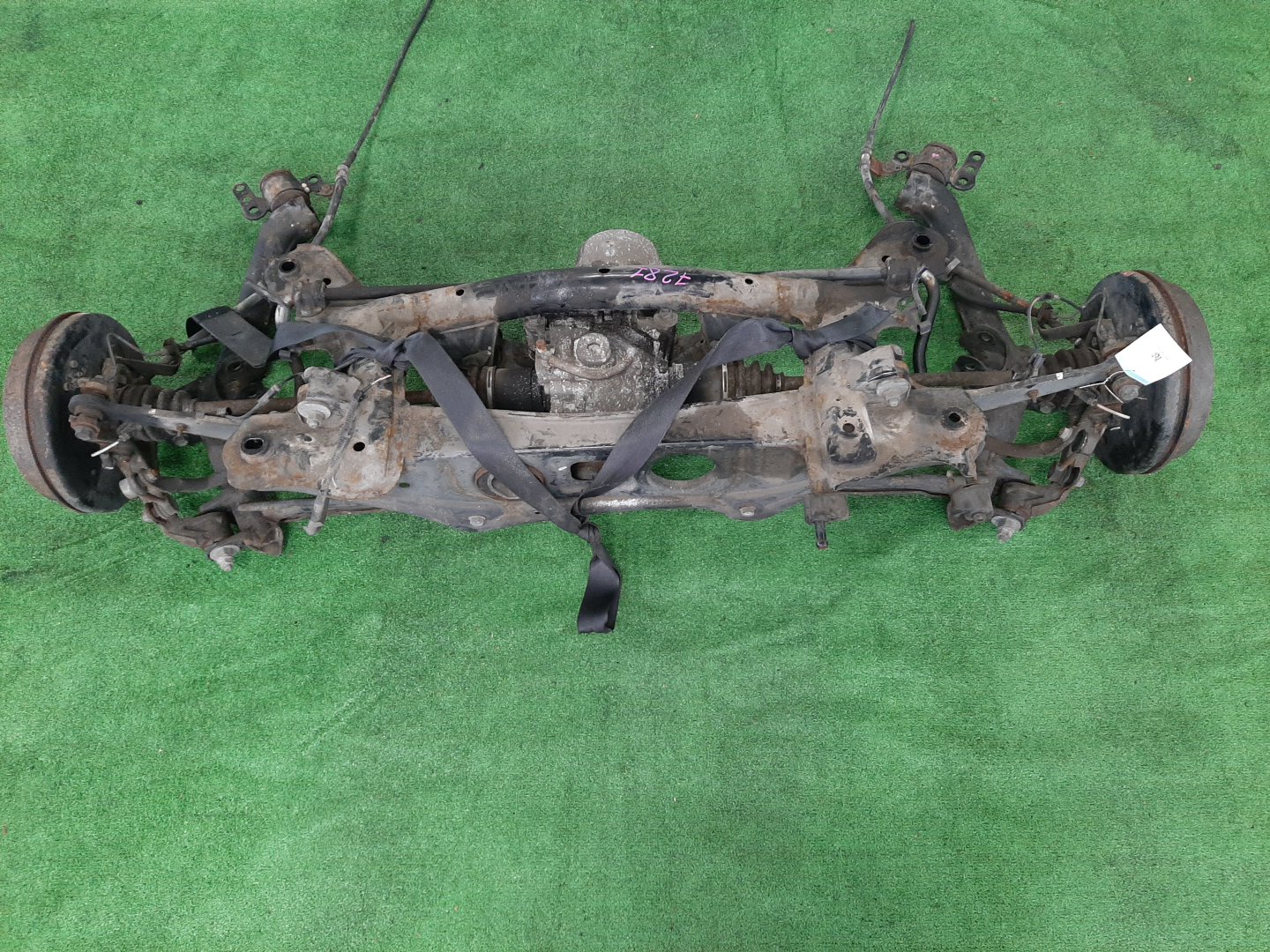 Балка задняя TOYOTA AXIO, COROLLA FIELDER, COROLLA  AXIO, FIELDER NZE144, ZRE144, ZRE144G, NZE144G 1NZ-FE, 2ZR-FAE, 2ZR-FE 7281 1 ракурс