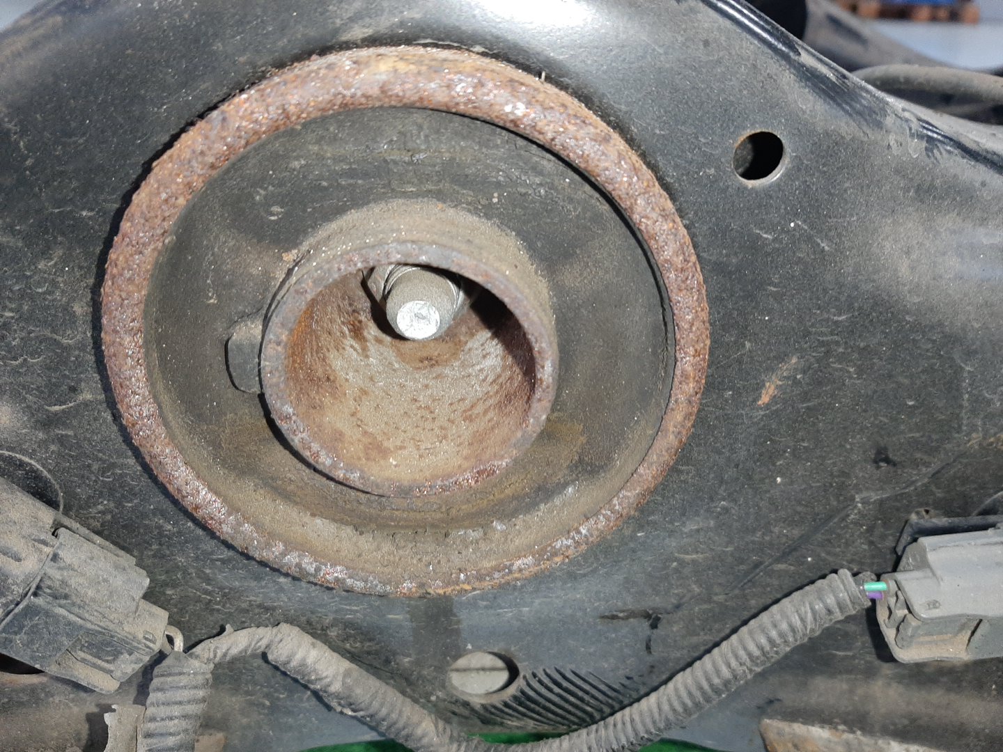 Балка задняя NISSAN FUGA HY51 VQ35HR 7282 5 ракурс